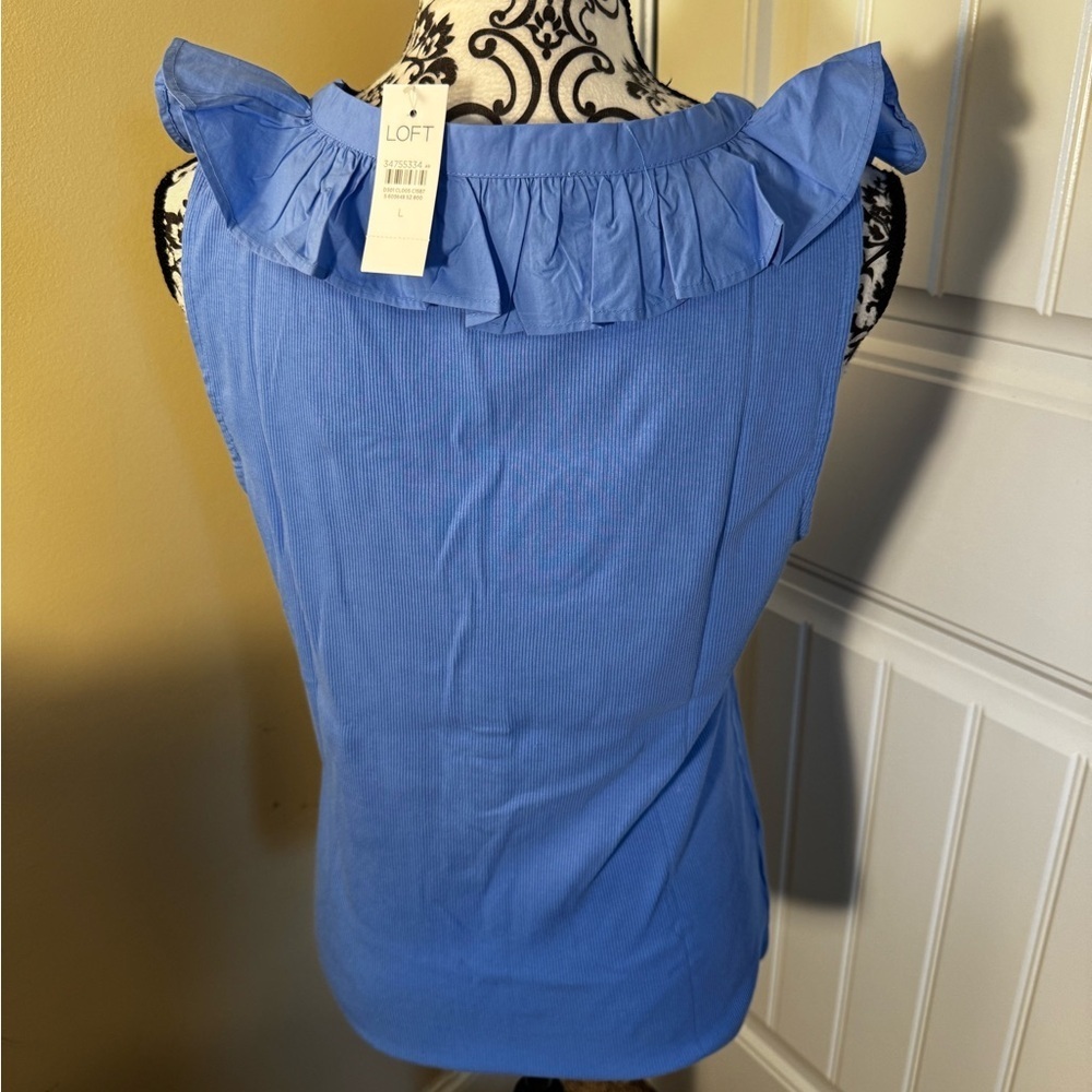 Loft Blue Ruffle Button Front Tank Top NWT - Picture 4 of 4